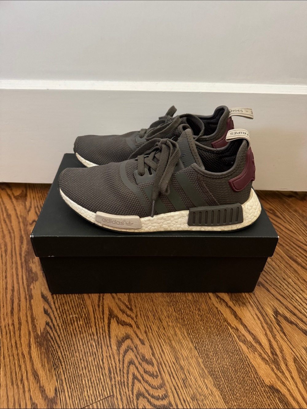 Adidas NMD R1 in Utility Grey/Utility Grey/Maroon Style Code: BA7752 in Box